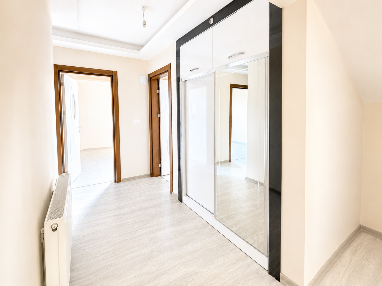 YSS DUBLEKS FERAH TERASLI 5+1 DAİRE